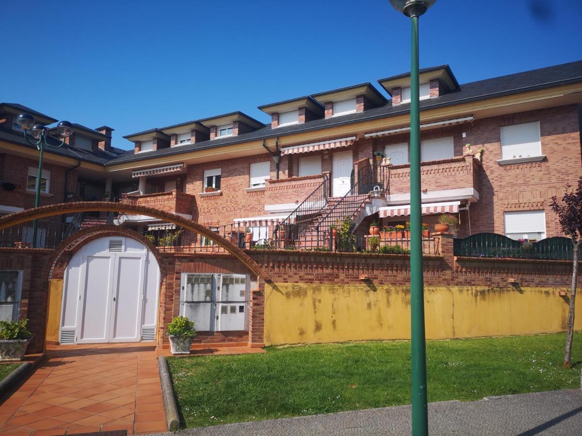 Apartamento Costa Cantabria Cuchia المظهر الخارجي الصورة